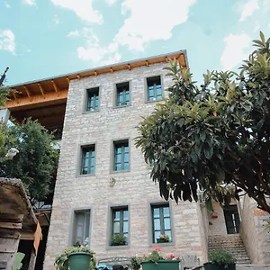 Bujtina Maria Hotel