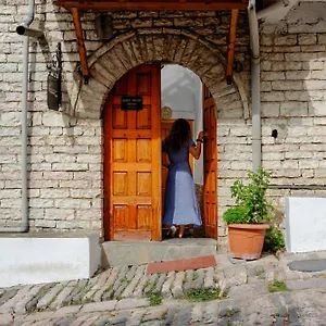 Hoxha Bed & Breakfast