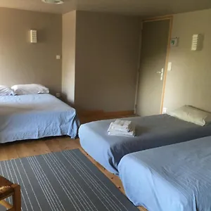 https://latelier-du-pont-de-mars-mars-loire.hotels-rhonealpes.com